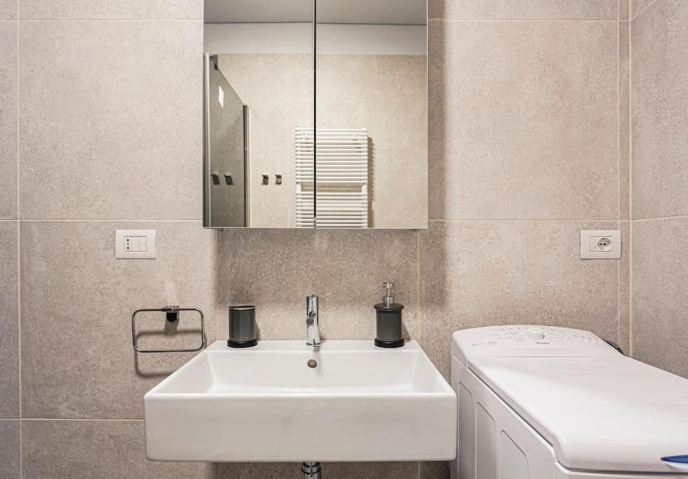 Unique In The Heart Of Apartamento Milán